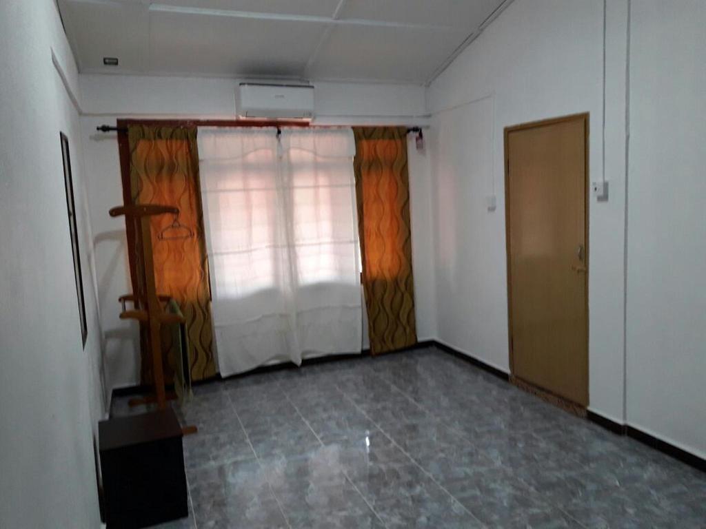 Nur Muslim Homestay At קוטה בארו מראה חיצוני תמונה