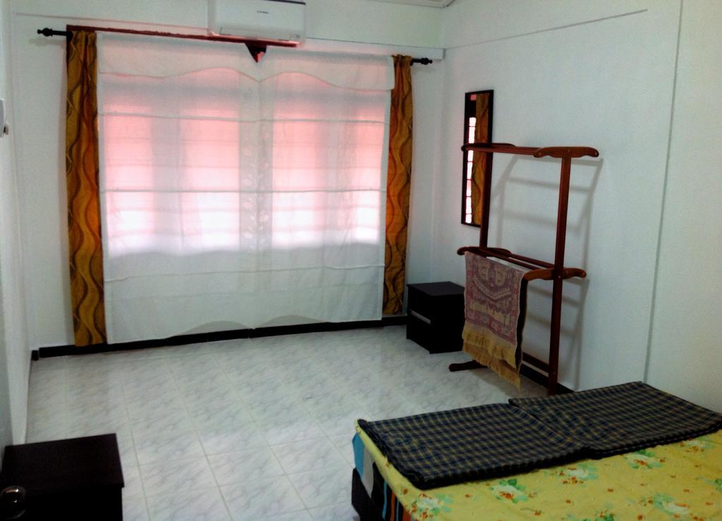 Nur Muslim Homestay At קוטה בארו מראה חיצוני תמונה